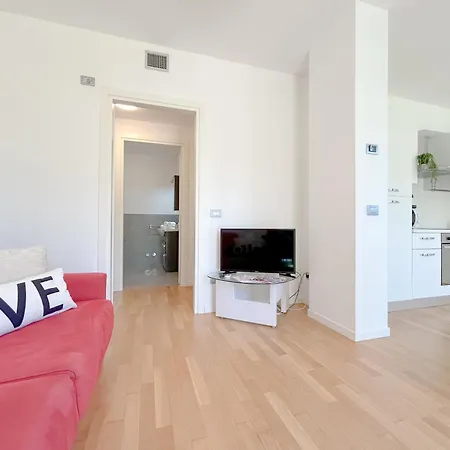 Centro E Mare - Terrazza - Wifi - Ac Apartment *