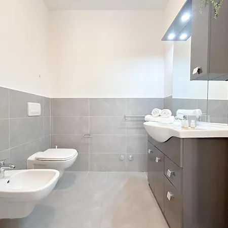 Centro E Mare - Terrazza - Wifi - Ac * Savona